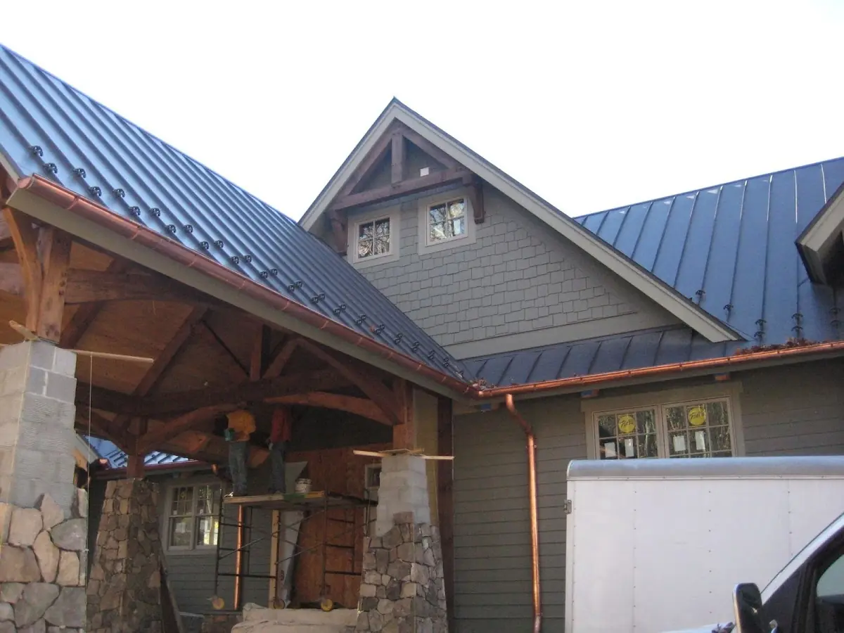Craftsman Roofing team delivering quality roofing work in Marina West